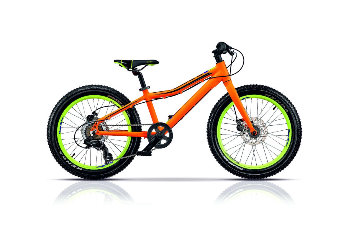 REBEL 20" BOY